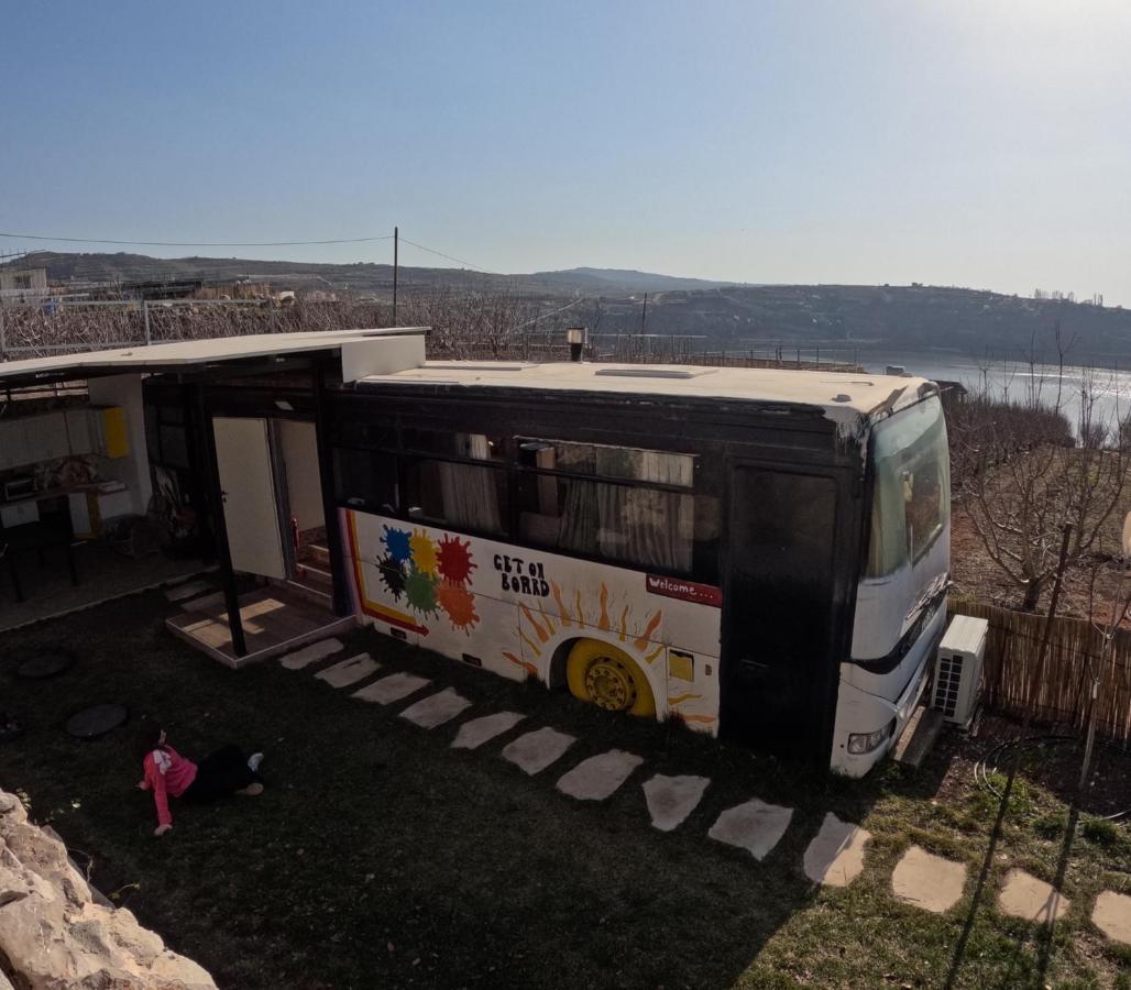迈季代勒舍姆斯The Bus公寓 外观 照片
